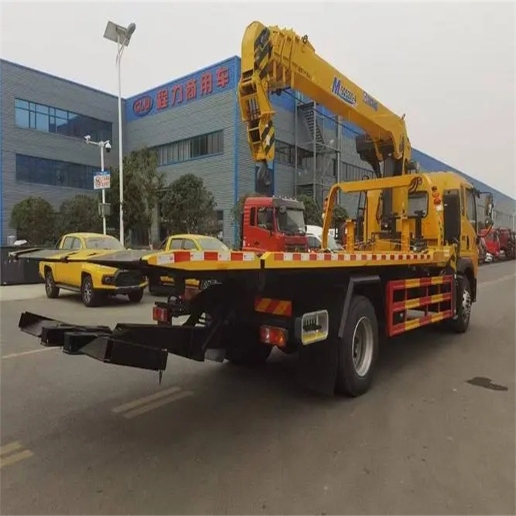 河东区街道附近小随车吊出租电话，轻松解决搬运烦恼