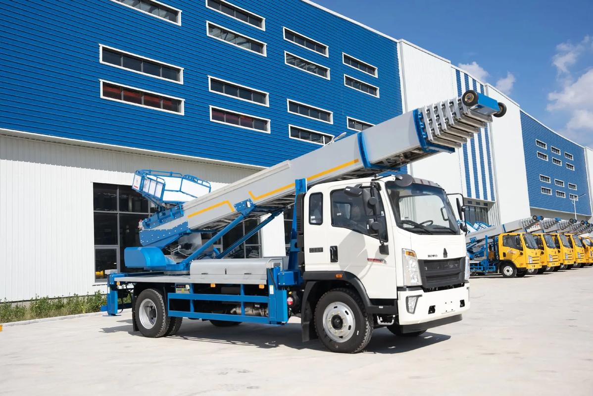 河东区街道出租云梯车高空作业车 建筑垃圾搬运